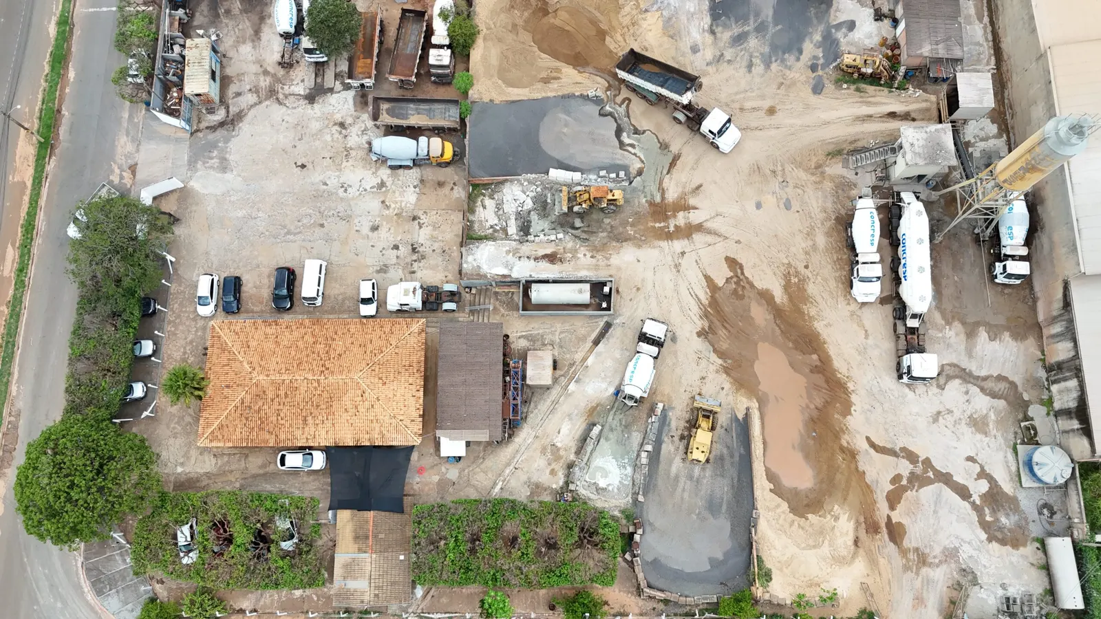 Pátio de materiais da Concresp em Andradina - SP